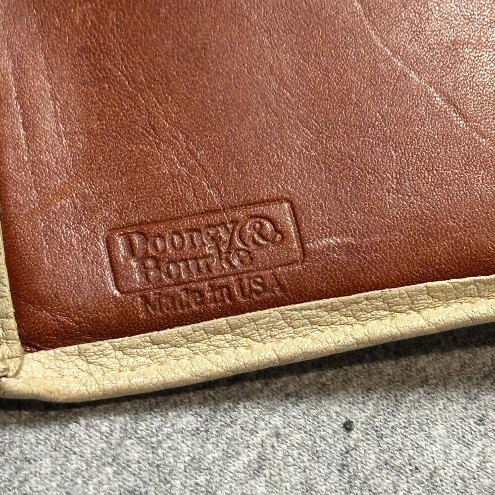 Vintage Dooney & Bourke All Weather Leather Wallet - Picture 6 of 13